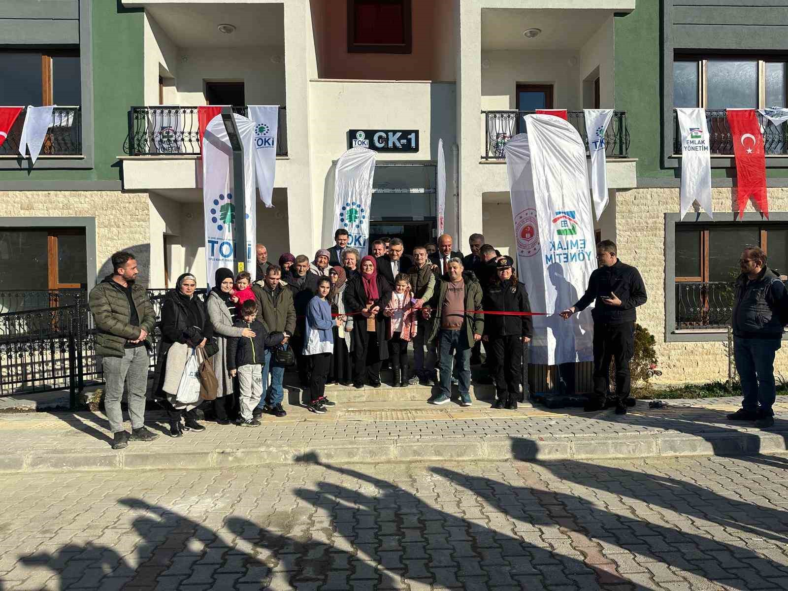 Sinop’ta TOKİ konutları anahtar teslim töreni
